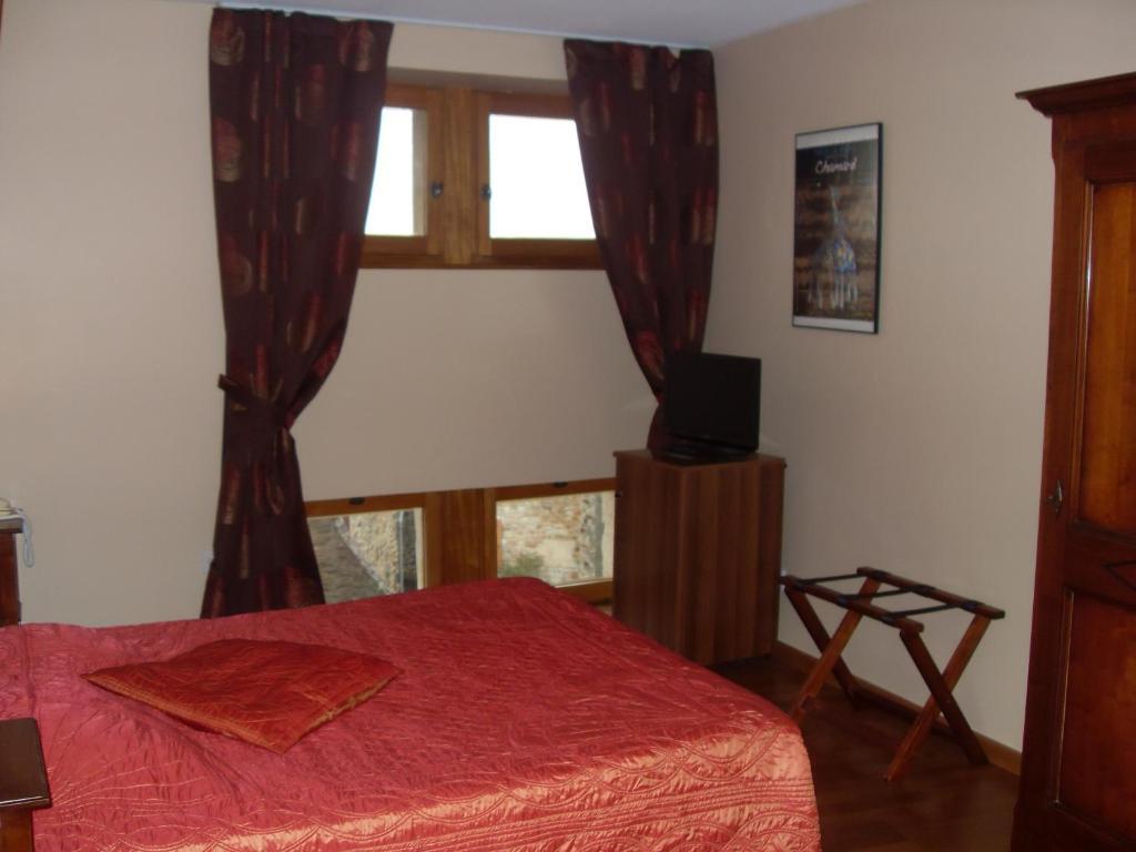 La Bastide Du Soleil Hotel Vinezac Bilik gambar